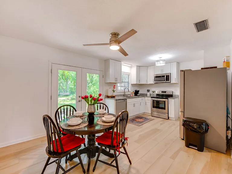 1011 Munson Landing Rd — Photo 15