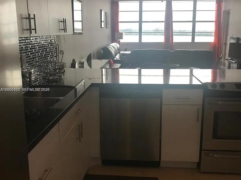 1301 NE Miami Gardens Dr #524W — Photo 16