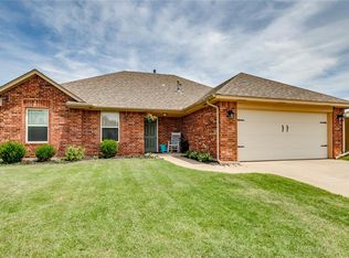 700 Dana Dr, Yukon, OK 73099