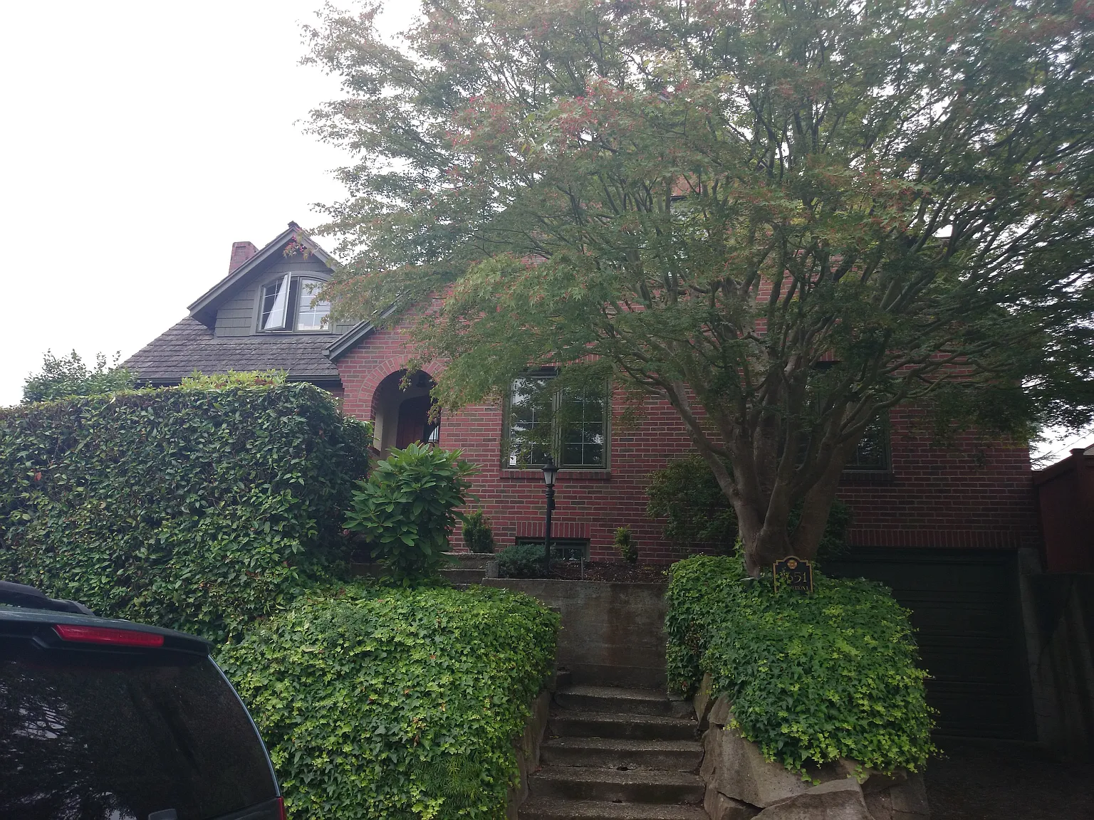 2651 W Bertona St photo 1