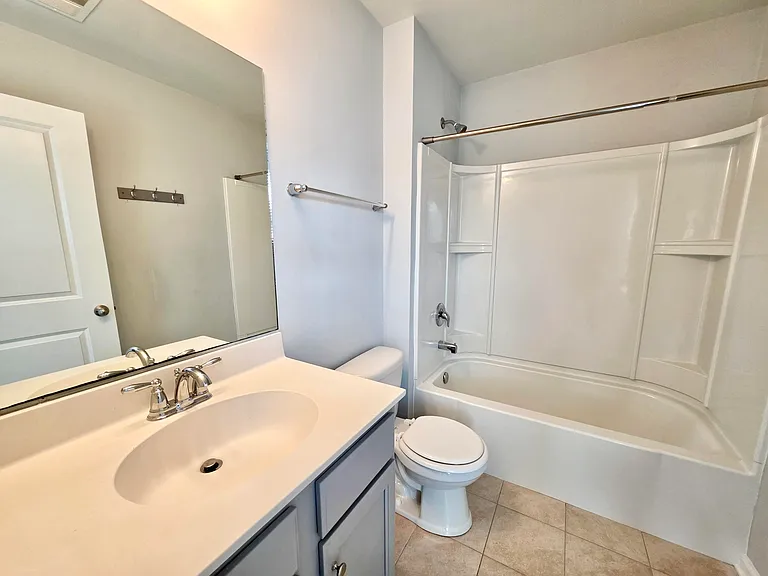 110 Nolin Rd — Photo 24