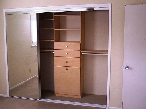 Master BR Closet w/ Custom Divider