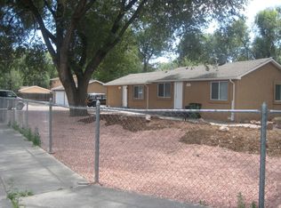 631 Sunset Rd, Colorado Springs, CO 80909