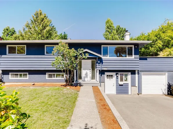 1910 San Rafael Cres, Saanich, BC V8N 2H5