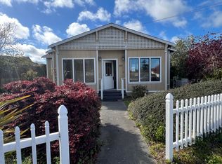 825 Herbert St, Ferndale, CA 95536