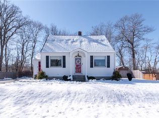 138 Bend St, Warwick, RI 02889