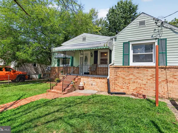1305 Nome St, Capitol Heights, MD 20743