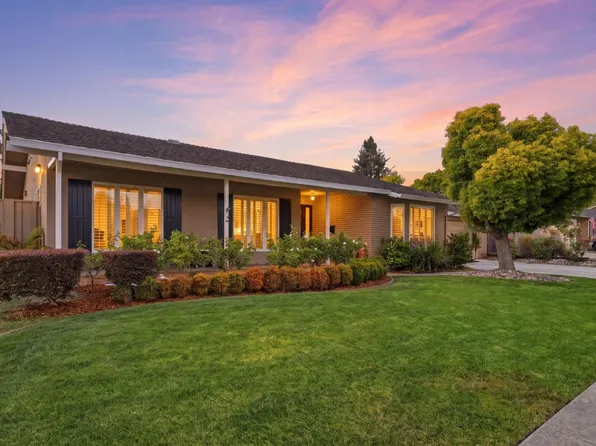 116 Meadowbrook Dr, Los Gatos, CA 95032