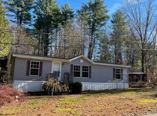 19 Elizabeth Rd, Sandown, NH 03873