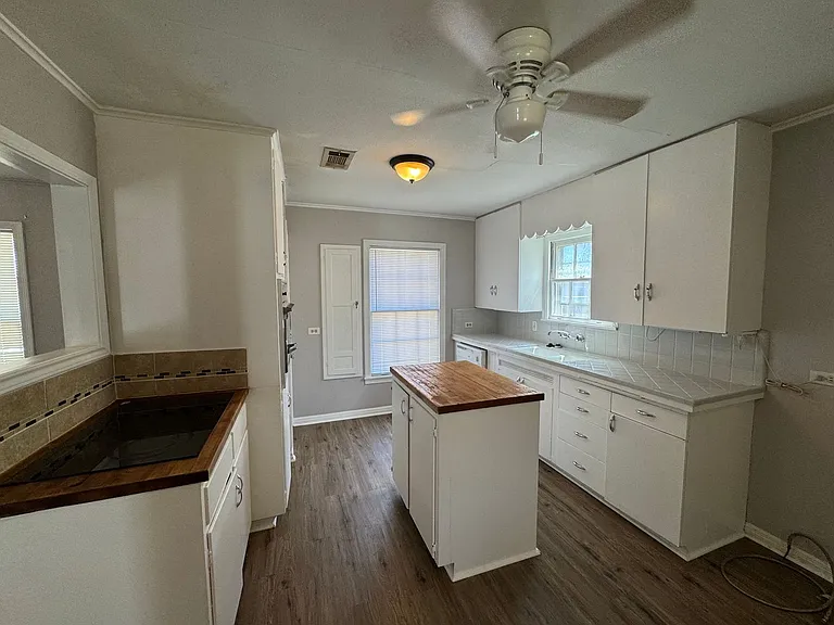 3515 E Brookview Dr — Photo 10