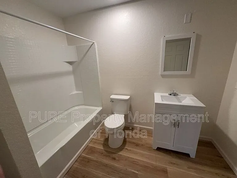 11330 NE 66th Ln — Photo 35