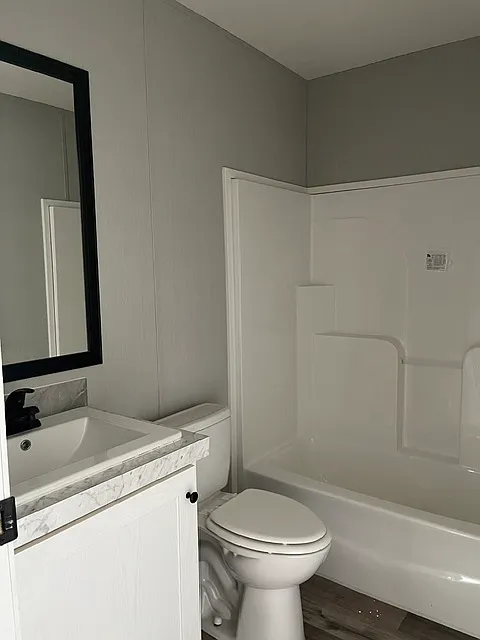 3 bed, 1000 sqft, $1,250 — Photo 4