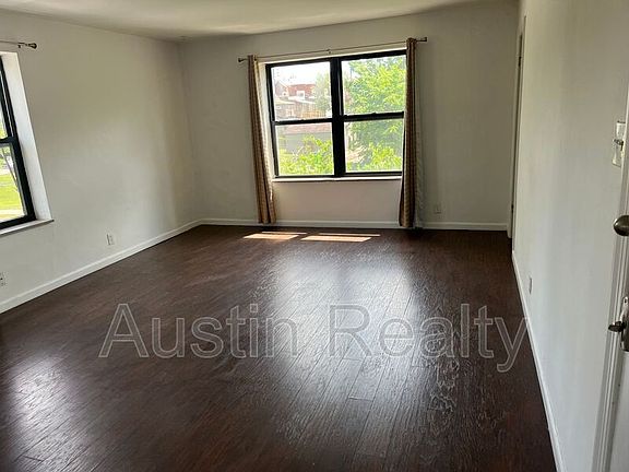 4th image of 341 Des Peres Ave APT F