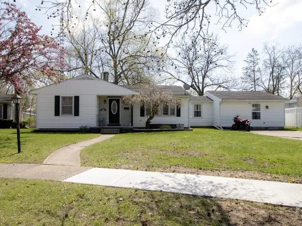 715 Alexander Dr, Adrian, MI 49221