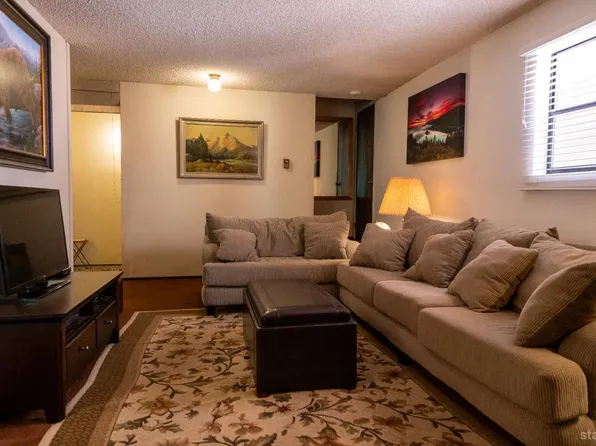 1439 Ski Run Blvd #D-4, South Lake Tahoe, CA 96150