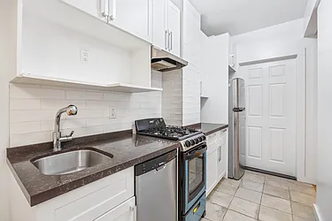 Rented by Kole Group