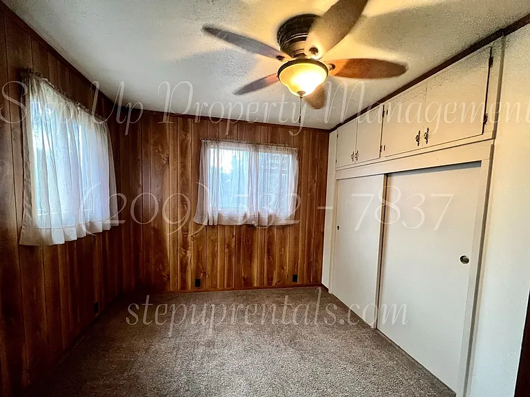 20675 Lower Hillview Dr — Photo 8
