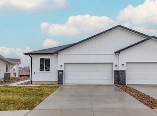 1546 Foxtail Dr SE, Altoona, IA 50009