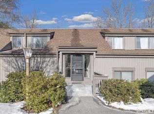 73 Heritage Village #B, Southbury, CT 06488