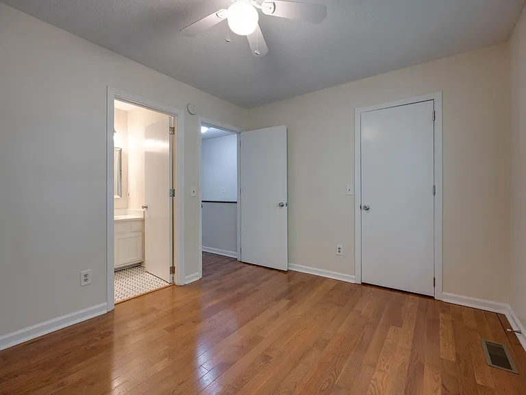 2604 Belcourt Ave #B — Photo 21