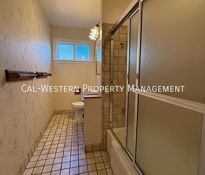 7790 Robindell Way — Photo 12