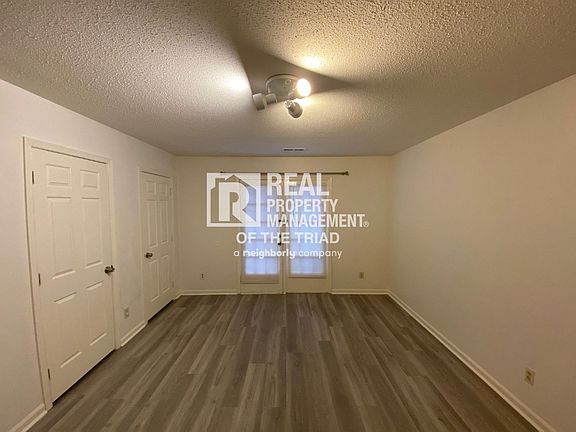 5th image of 4618F Lawndale Dr