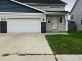 1320 13th St W, West Fargo, ND