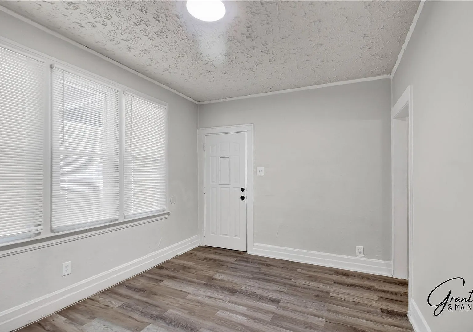 3509-3511 Concord St - Dexter McKenzie — Photo 4