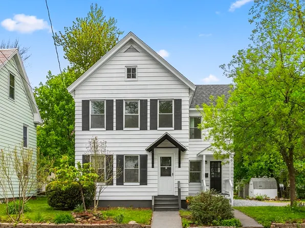 37 Priest St, Leominster, MA 01453