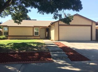 201 Whitethorn Dr, Modesto, CA 95354
