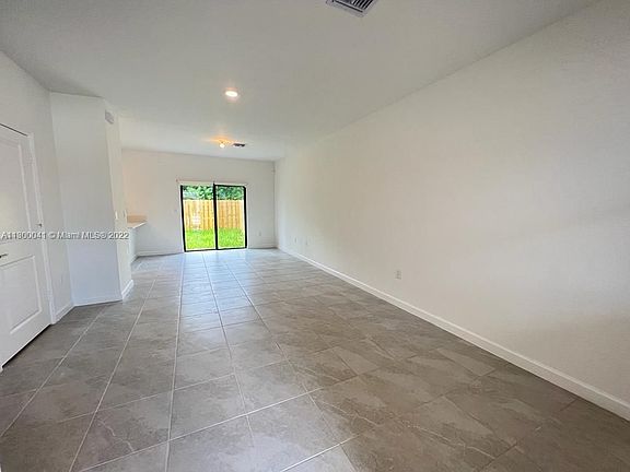 4th image of 24576 SW 119th Ave #24576