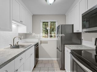 12614 NW Barnes Rd APT 12, Portland, OR 97229