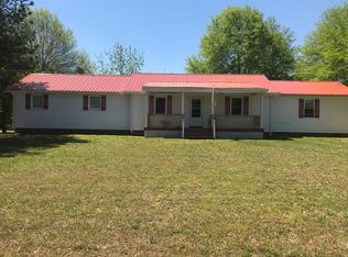 3111 Thorntons Rd, Nathalie, VA 24577