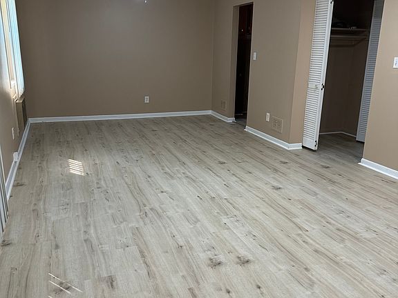 2nd image of 7004 Town Ln