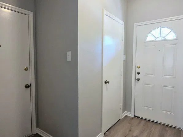 7814 Kingsbury Wood, San Antonio, TX