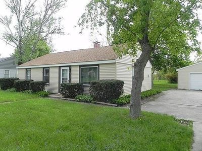 8212 Ellsworth Pl, Merrillville, IN, 46410