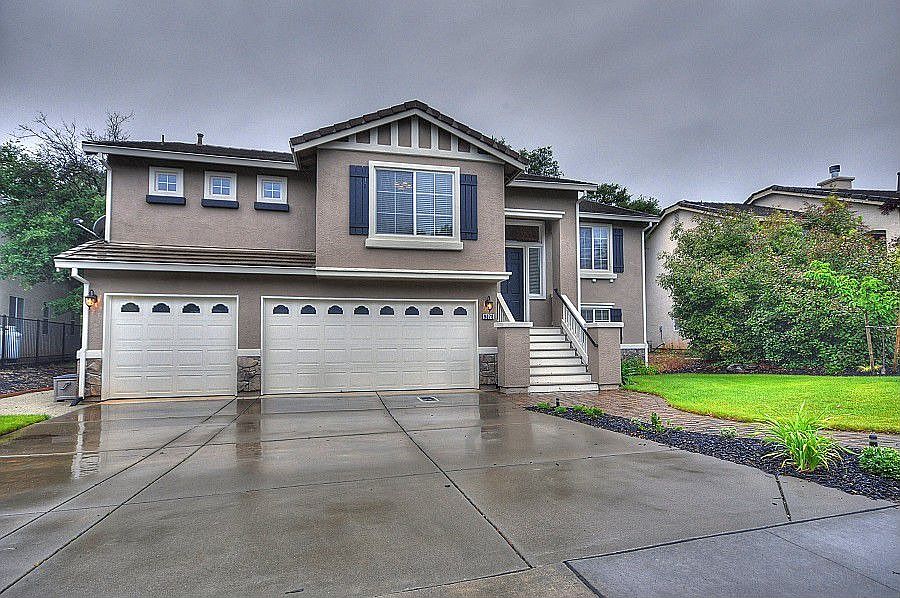 1st image of 9078 Orchid Shade Dr
