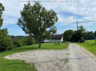 780 Brush Run Rd, Gay, WV 25244