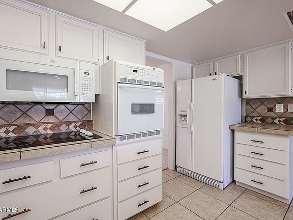 5th image of 18222 N 93RD Drive