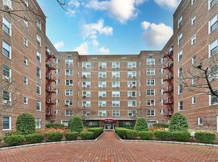 64-11 99th St #418, Queens, NY