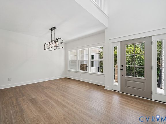 4th image of 3005 W Santee Ln