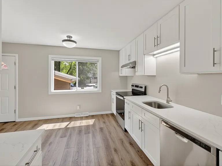6314 Maywood Ave — Photo 21