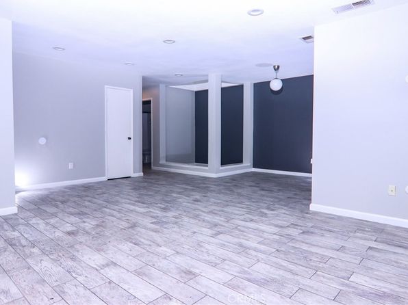 952 Cone Flower Ln #952