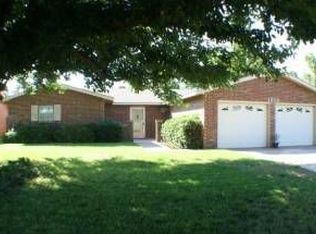 1619 Jefferson St, Plainview, TX 79072