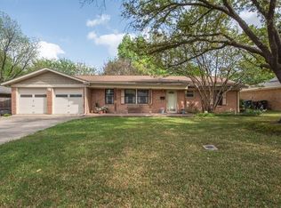 5829 Waltham Ave, Fort Worth, TX 76133