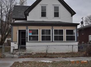 718 Thomas Ave, Saint Paul, MN 55104