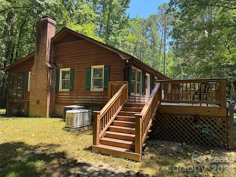 219 Lark Field Dr — Photo 5
