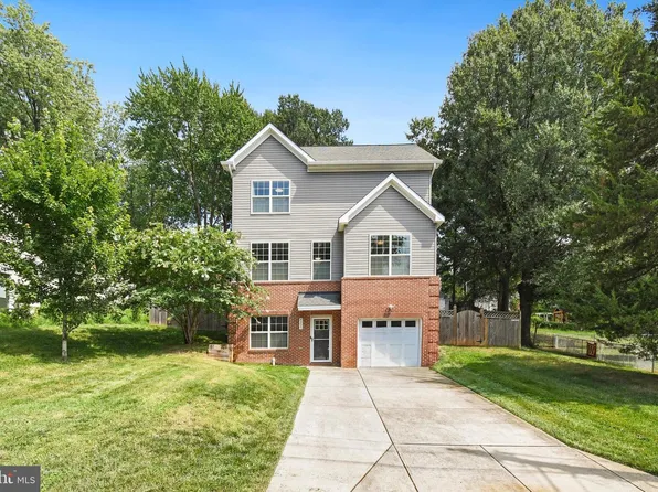 8305 Cunningham Dr, College Park, MD 20740