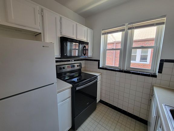 5th image of 5531 Chippewa St #2W