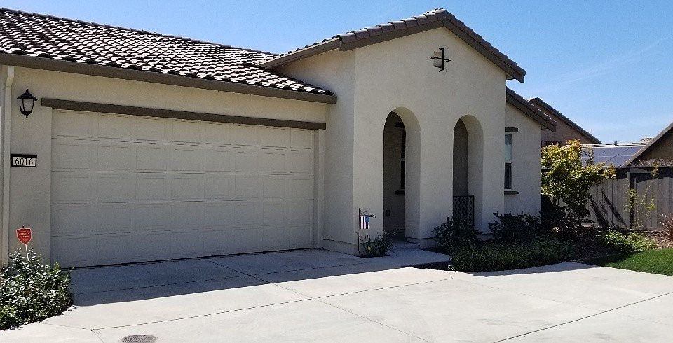 1st image of 6016 Terra Ln